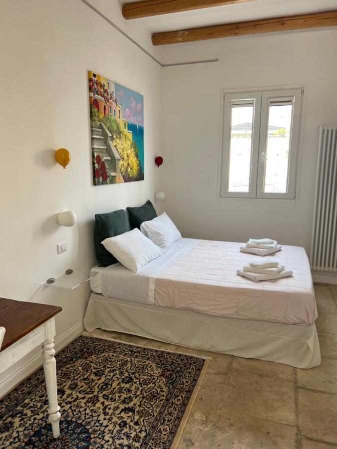 Suite Battisti 7 Lecce Extérieur photo